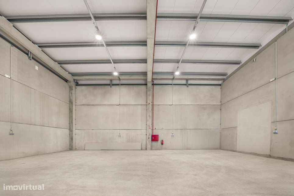 Armazém em rentabilidade à venda , Quinta de Matos - Grande imagem: 4/18