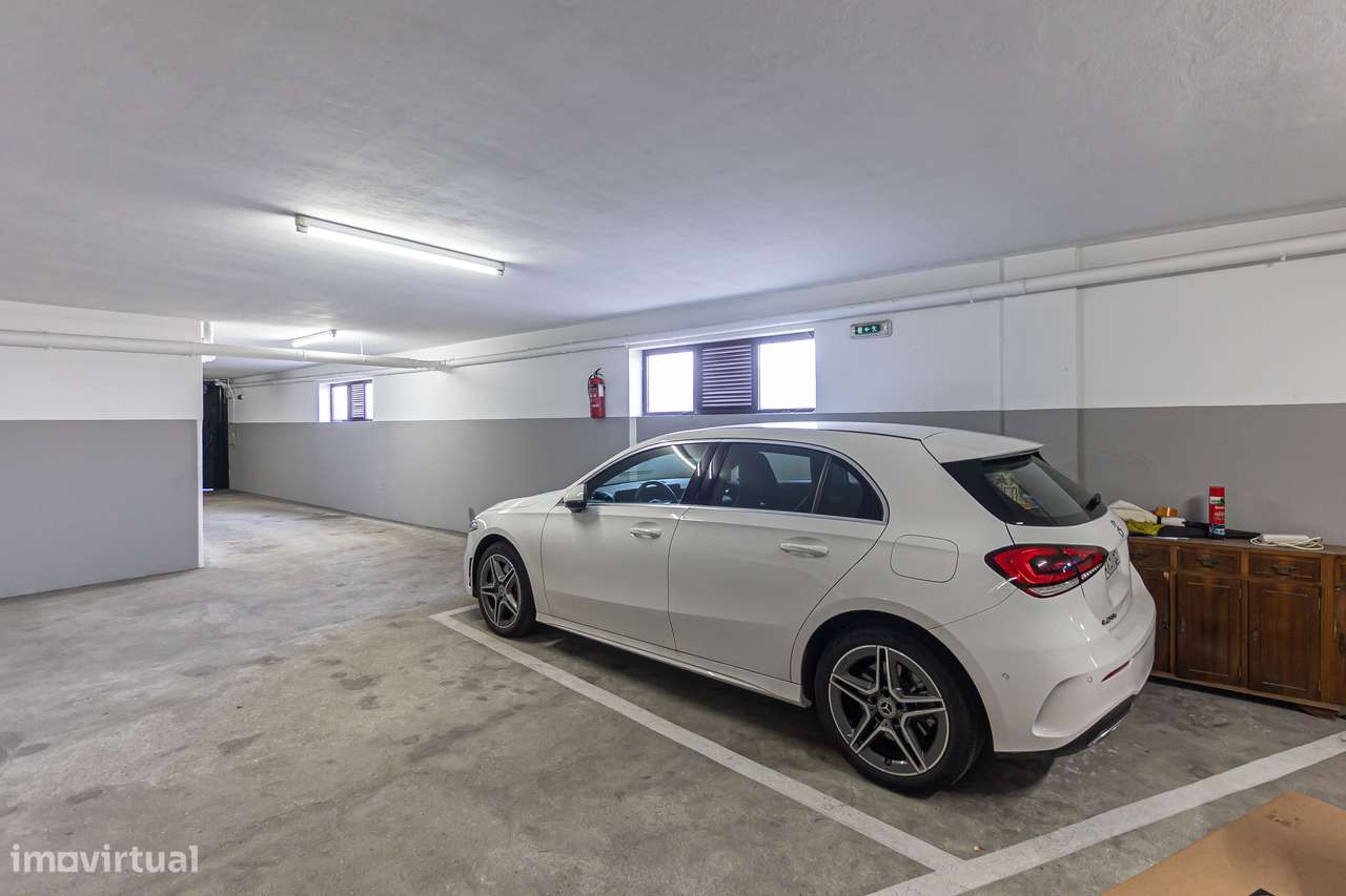 T2+1 com varanda e lugar de garagem em Oliveira do Douro-22