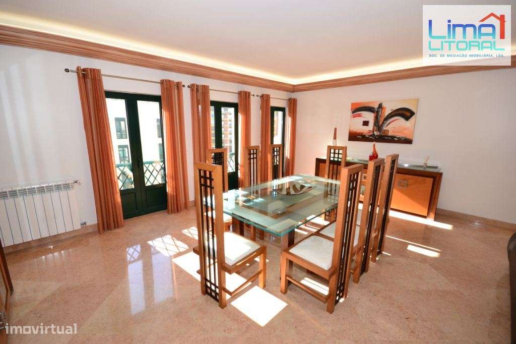 T4 DUPLEX - 330 M2 - CENTRO DE LEIRIA - Vista Castelo/Rio Lis-7
