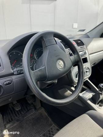 Volkswagen Golf V 1.9 TDI Comfortline - 11