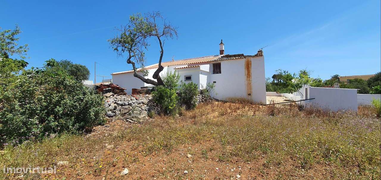 Terreno com vista de mar com área de construção-16