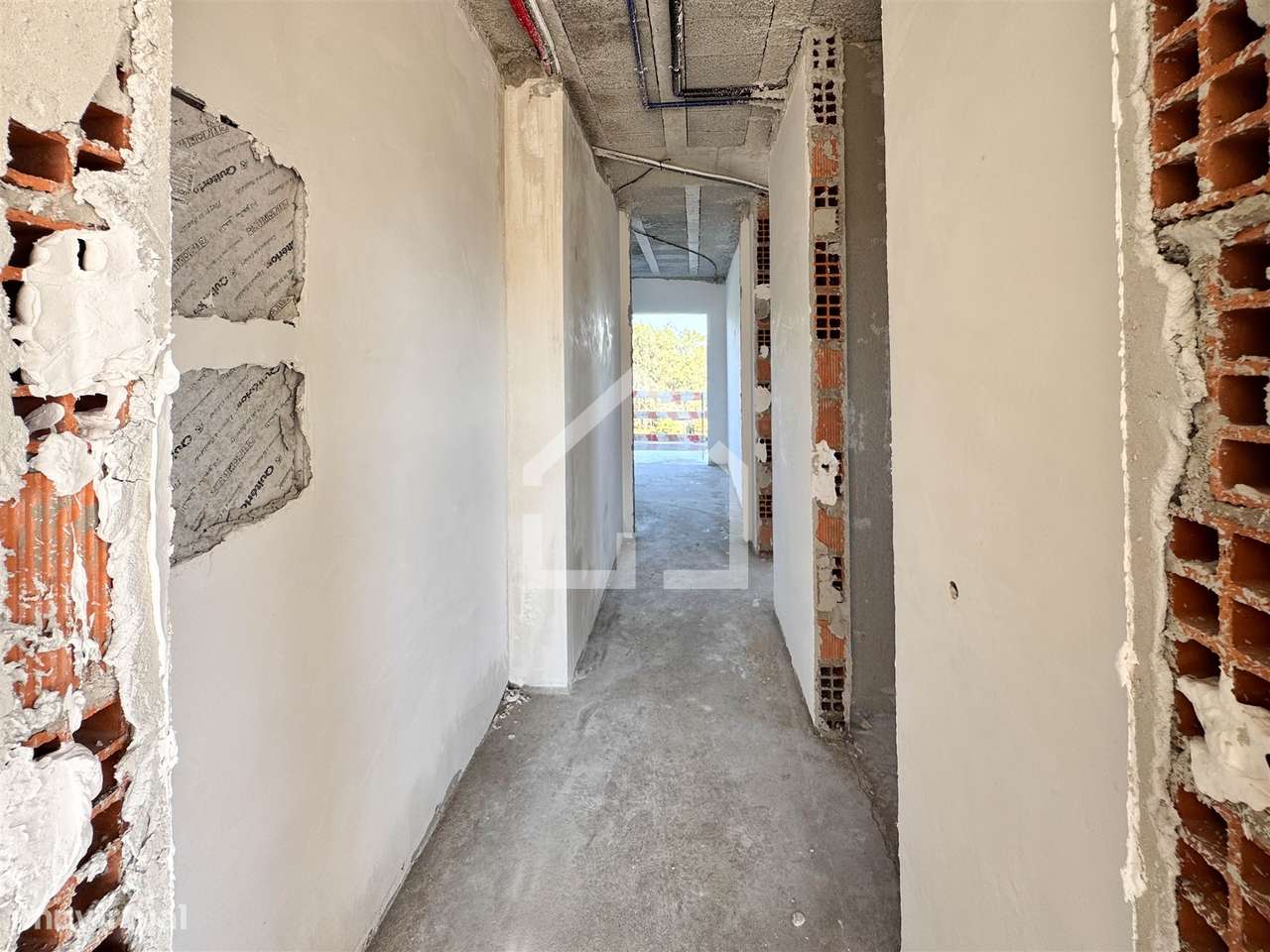 T2 com Terraço NOVO - Argoncilhe-6