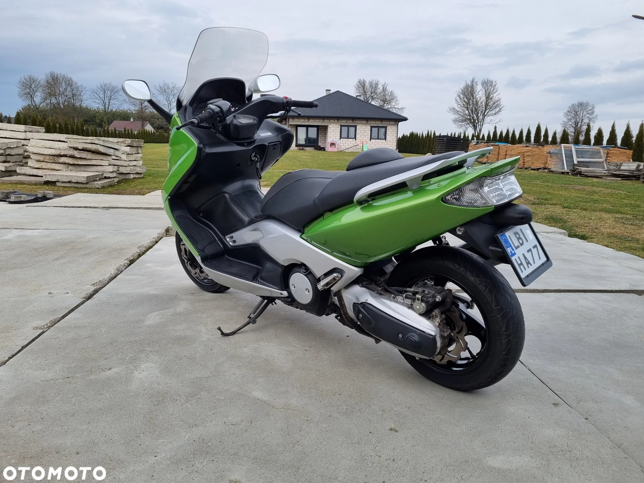 Yamaha Tmax - 2