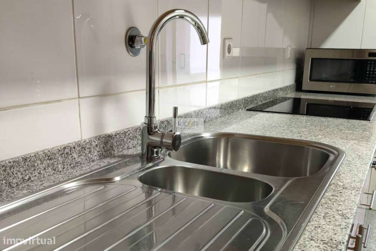 T3 junto ao Metro, a 980mts da praia de Matosinhos-7