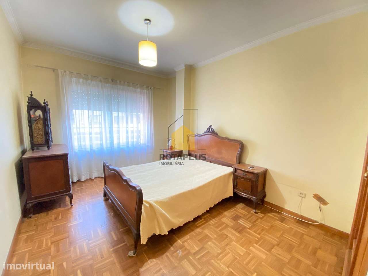 Apartamento T2 Urb. dos Altos-17