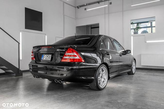 Mercedes-Benz Klasa C 55 AMG - 3