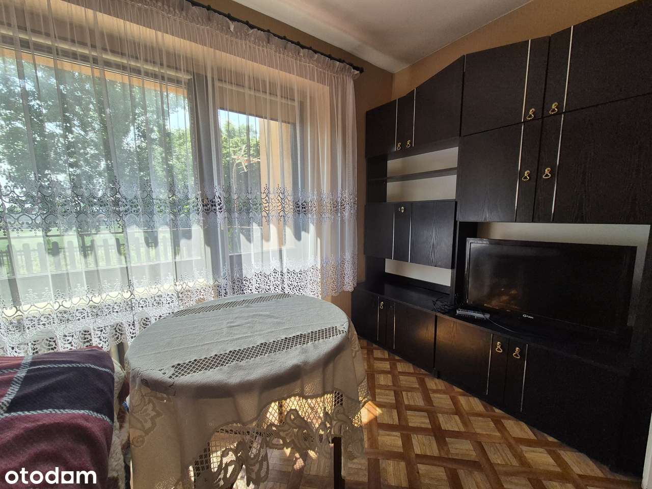 Super cena, dom z ogrodem w znakomitej lokalizacji - Jarocin-8