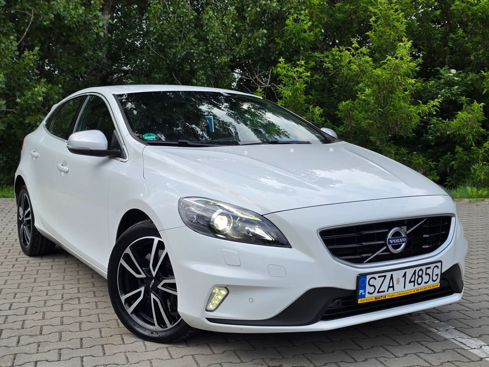 Volvo V40 II D4 RDesign 2016