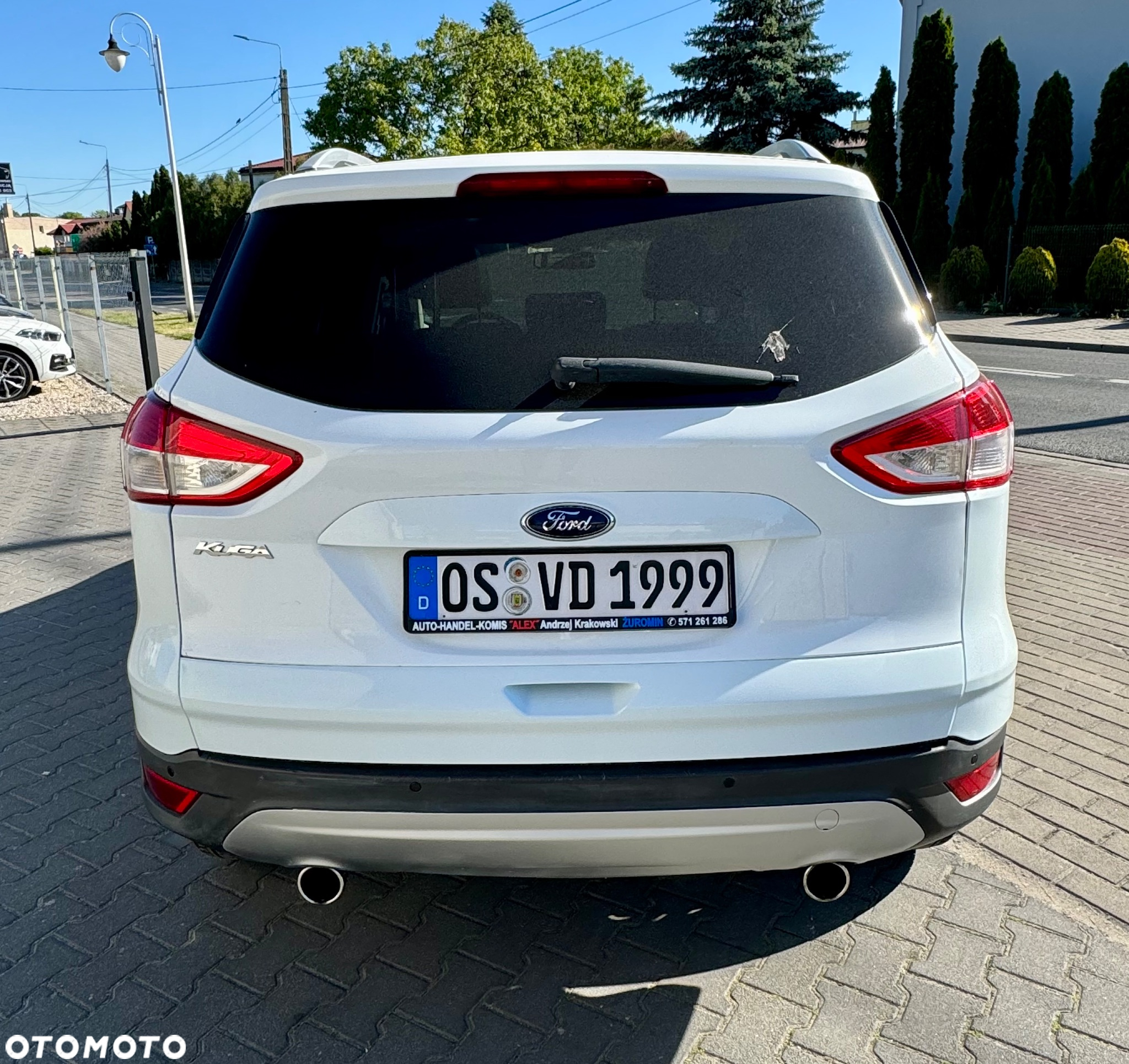 Ford Kuga 2.0 TDCi 2x4 Titanium - 8