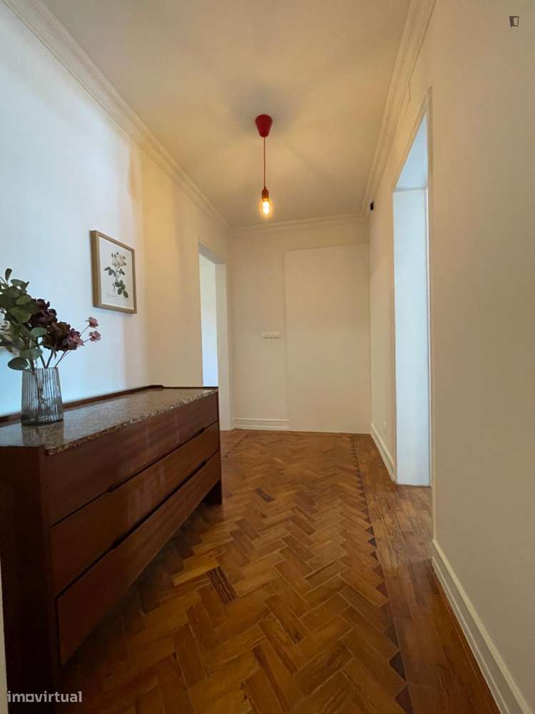 Apartamento com 3 quartos - localizado em Entrecampos Lisbon - Grande imagem: 3/6