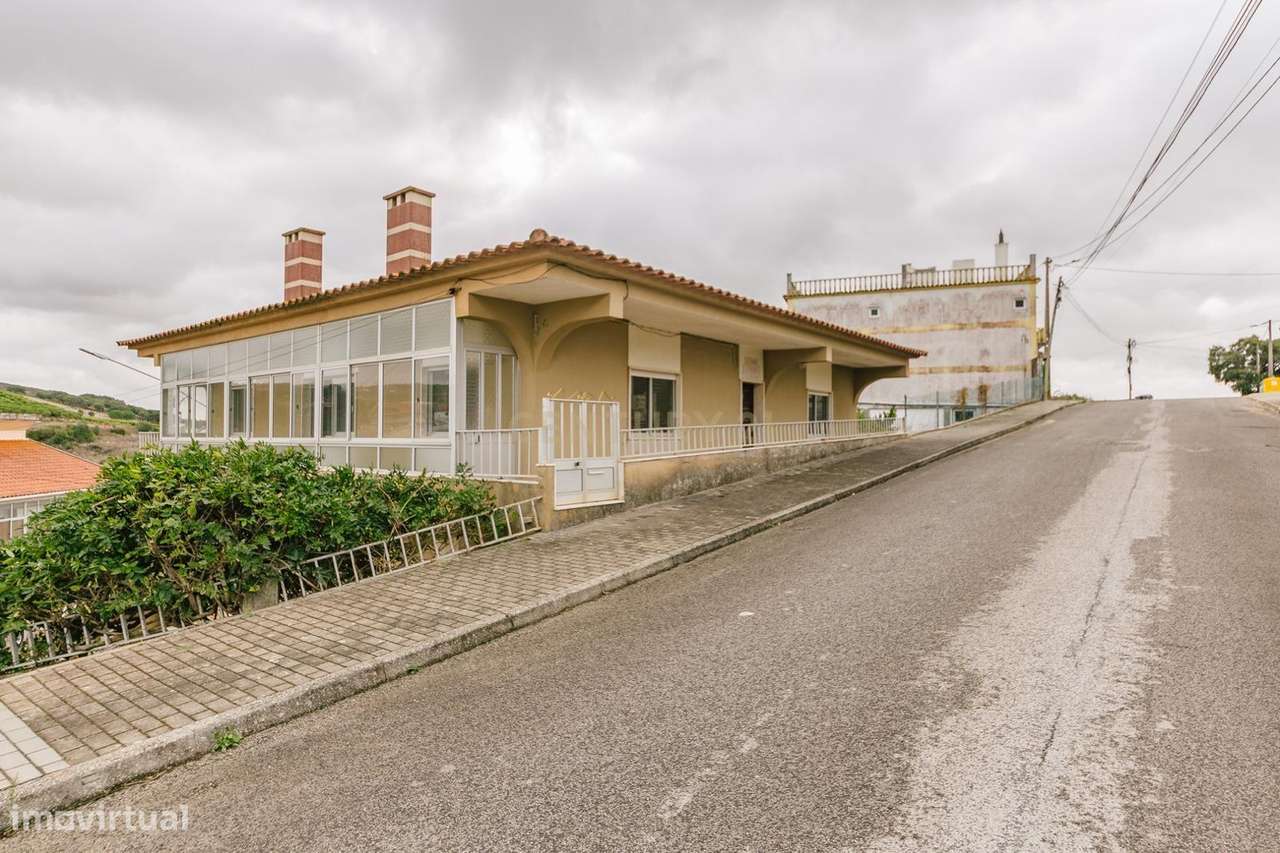 Excelente Moradia de 10 Assoalhadas, no Bairro Novo de Palhais, Loures - Grande imagem: 5/33