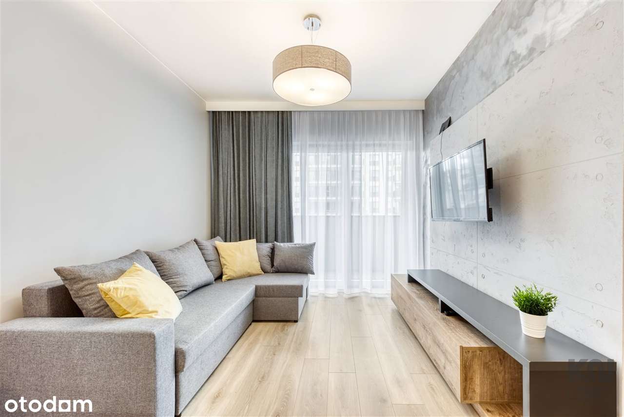 Komfortowe 3 pokojowe mieszkanie w centrum - Pełny obrazek: 2/15