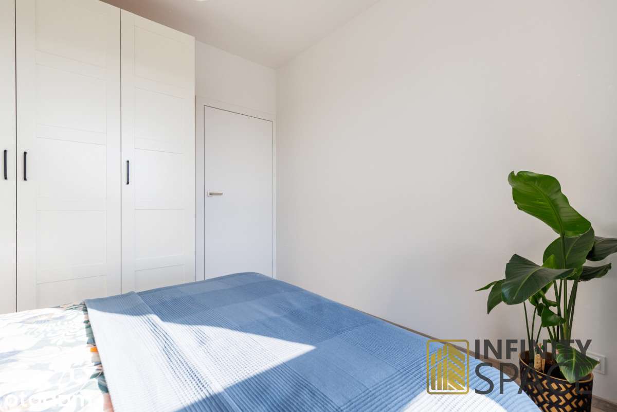 2 pokoje z widokiem 15 piętra na całą Warszawę!-6