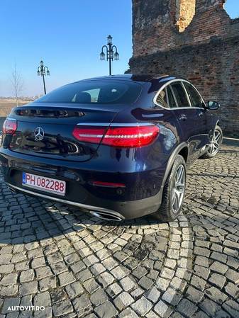 Mercedes-Benz GLC 250 4Matic 9G-TRONIC AMG Line - 1