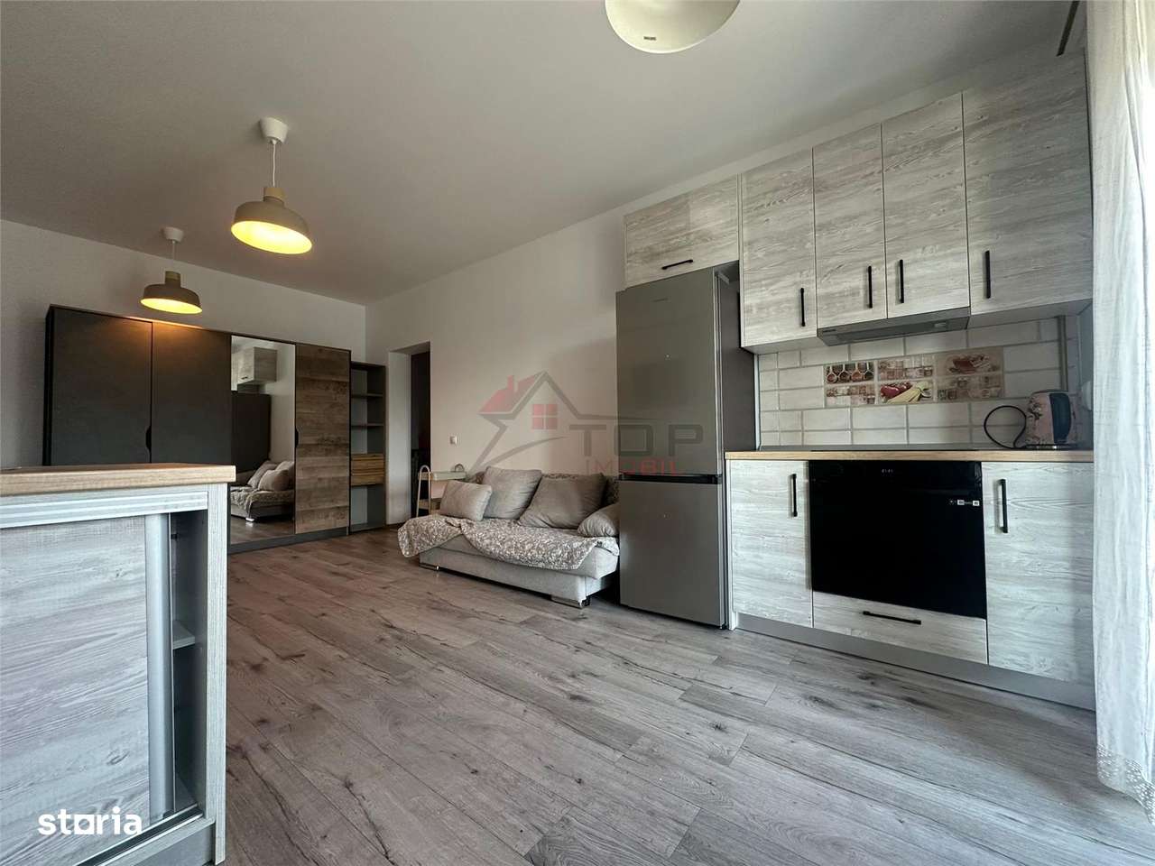 Apartament cu 2 camere + curte si loc de parcare, bloc nou - Rediu - Imagine principală: 1/9