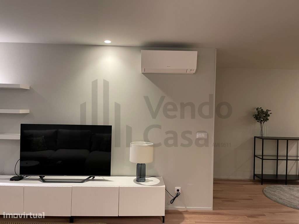 Vende-se T1 - Braga - C. Histórico-21