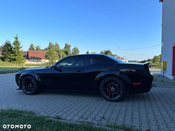 Dodge Challenger 6.2 Hellcat Widebody - 11