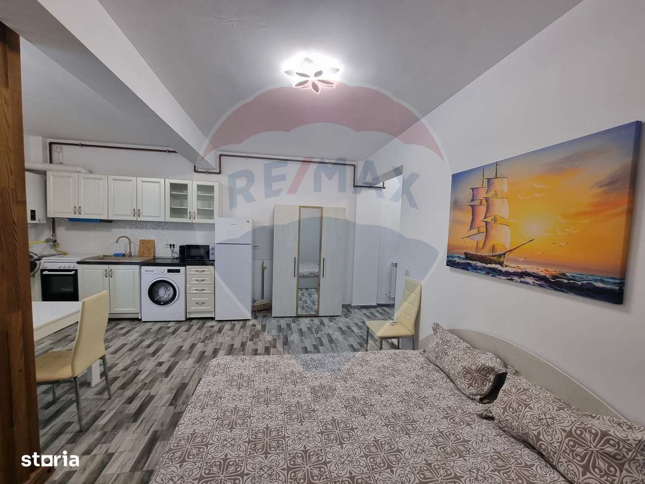 Studio de vânzare cu parcare inclusa în Mamaia Sat Constanta - Imagine principală: 4/7