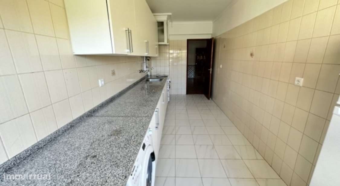 T2 à venda em Mem Martins, atualmente Ocupado, não permite visitas - Grande imagem: 5/7