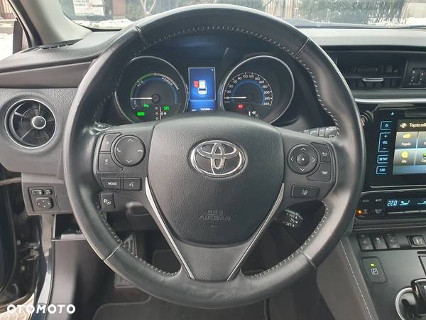 Toyota Auris 1.8 VVT-i Hybrid Automatik Design Edition - 16