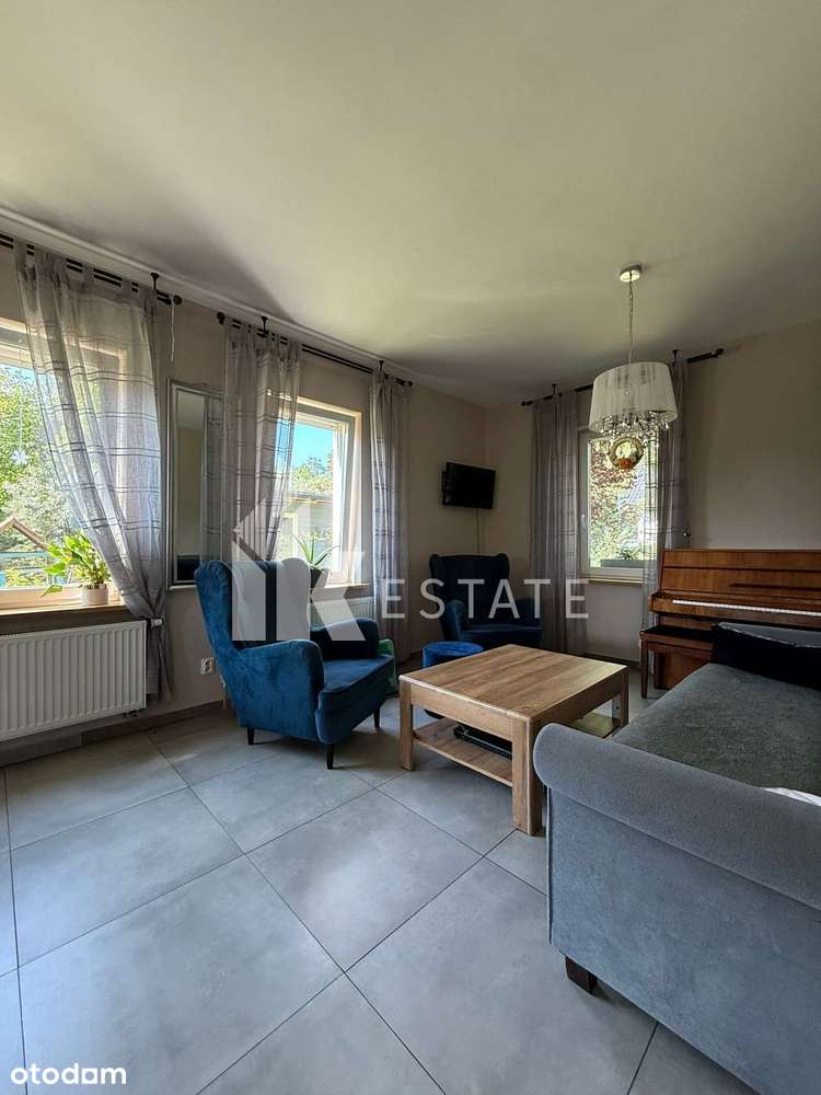 WYJĄTKOWY DOM W DOŁUJACH PRZY LESIE, DZIAŁKA 866 m-1