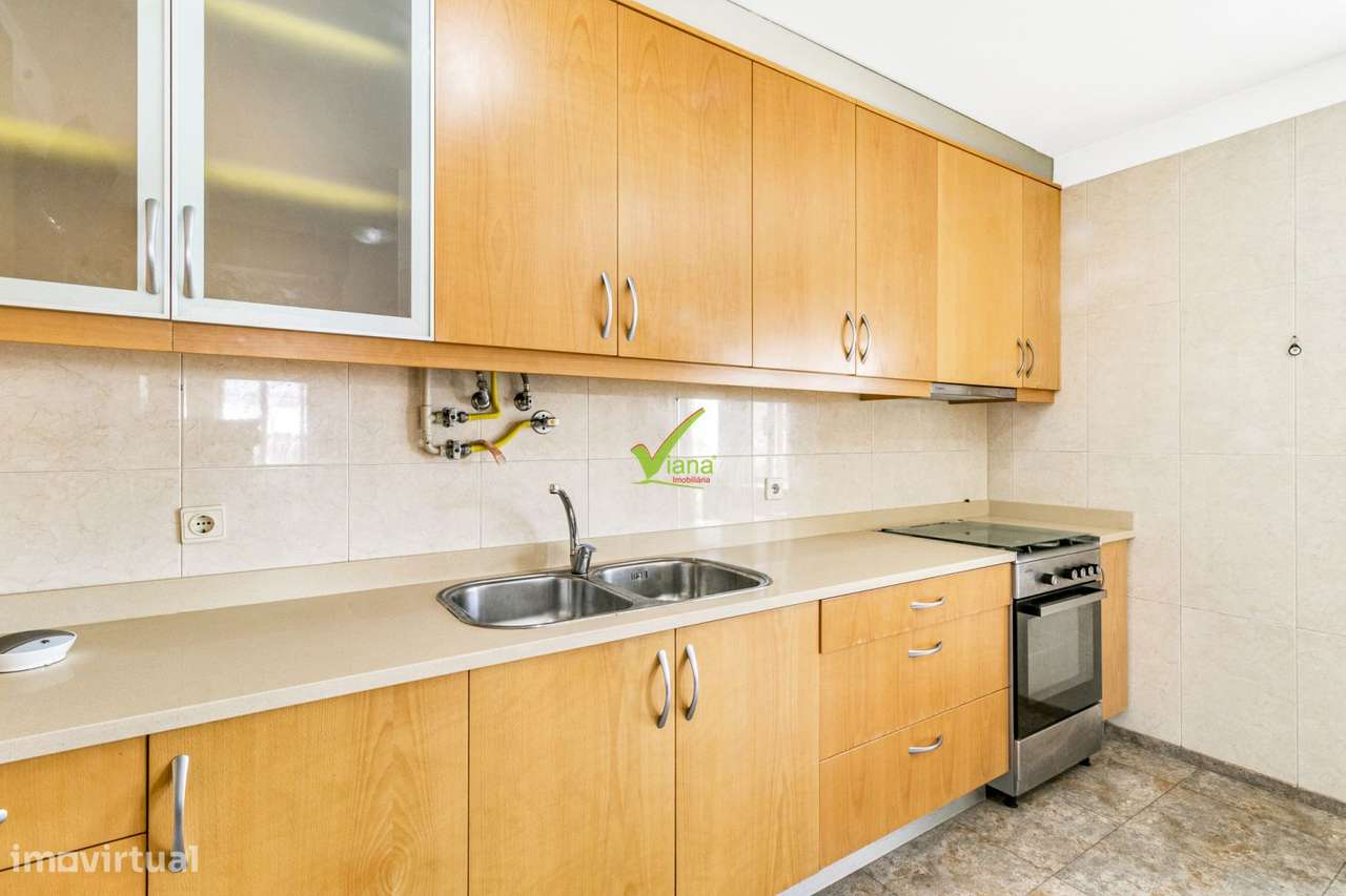 T. 4 com garagem individual - Centro Póvoa de Varzim-9