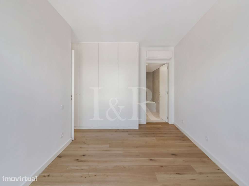 Penthouse T4+1 com terraço, piscina e vista rio no Dafundo, Oeiras-34