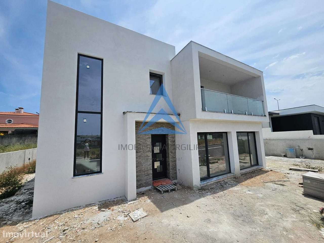 MORADIA T5 - PISCINA - CALDAS DA RAINHA-22