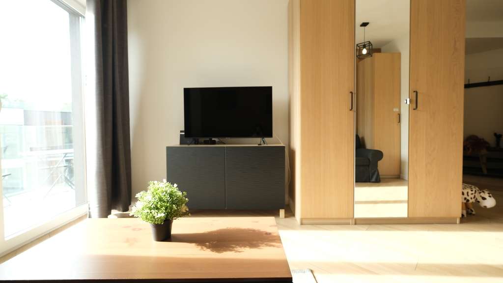 Inwestycja • Kurort narciarski i jezioro w pobliżu-1