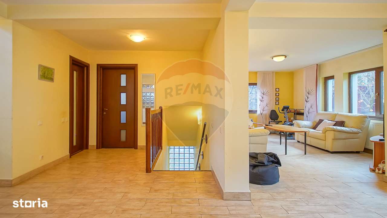 Casă  de inchiriat, Schei - Imagine principală: 5/20