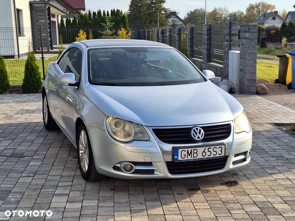 Volkswagen Eos 2.0 FSI - 6