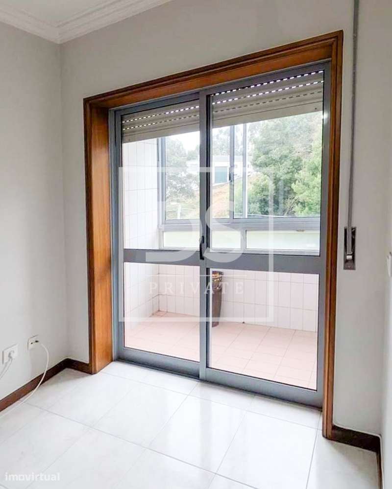 Apartamento T2 c/ Lugar de Garagem-18