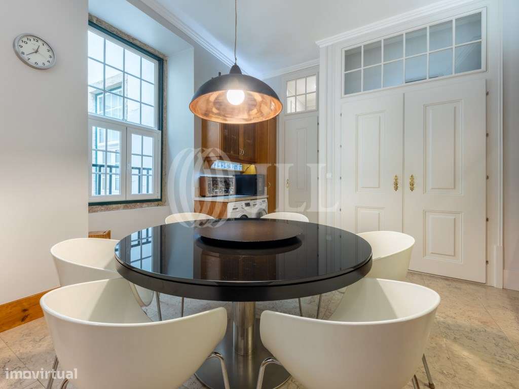 Apartamento T4 com garagem, no Chiado, em Lisboa-20