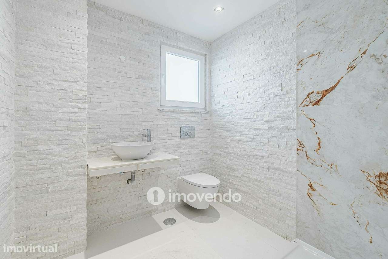 Apartamento T3 Duplex novo, com terraço e garagem, em Loures-31