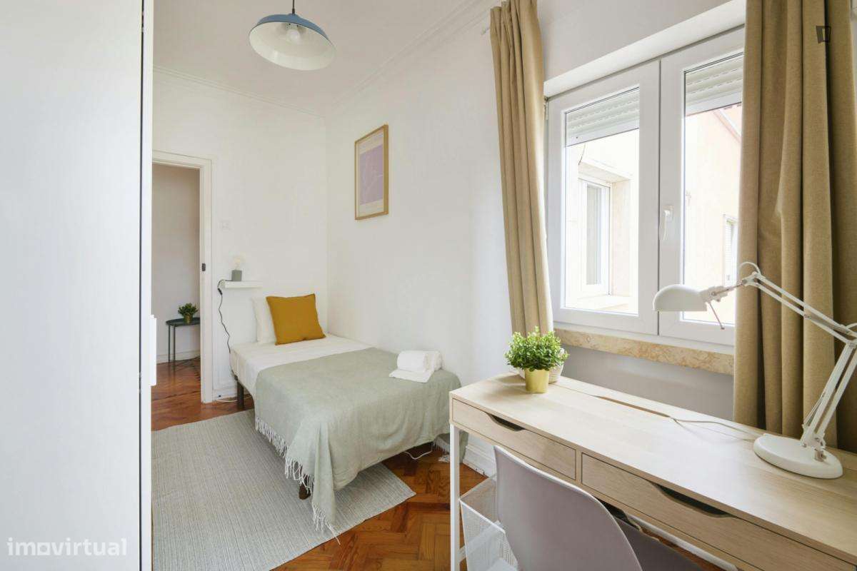 Quarto - localizado em Entrecampos Lisbon - Grande imagem: 3/20