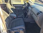 Volkswagen Touran 2.0 TDI Comfortline - 8