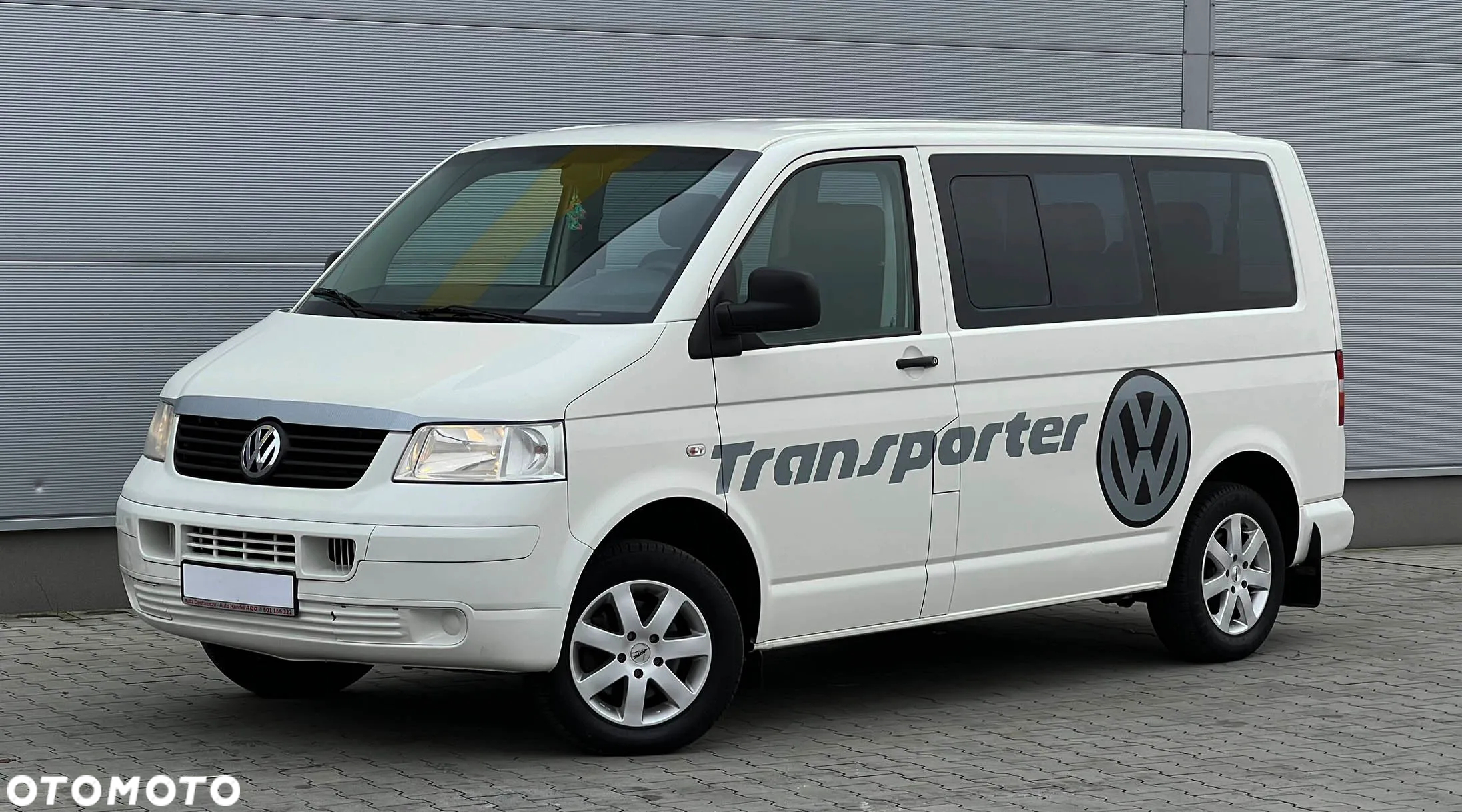 Volkswagen Transporter Caravelle Kurz Comfortline - 2