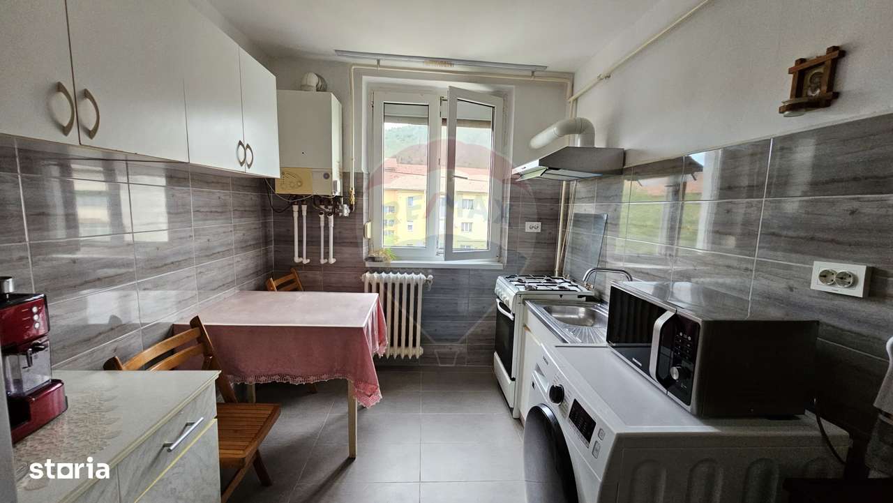 Apartament cu 2 camere de vânzare în zona Precista - Imagine principală: 2/9
