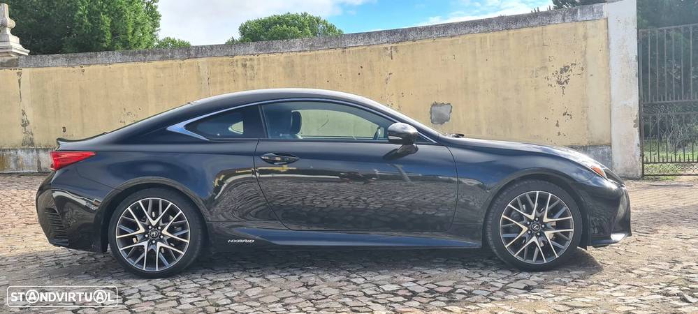 Lexus RC 300h Luxury - 8