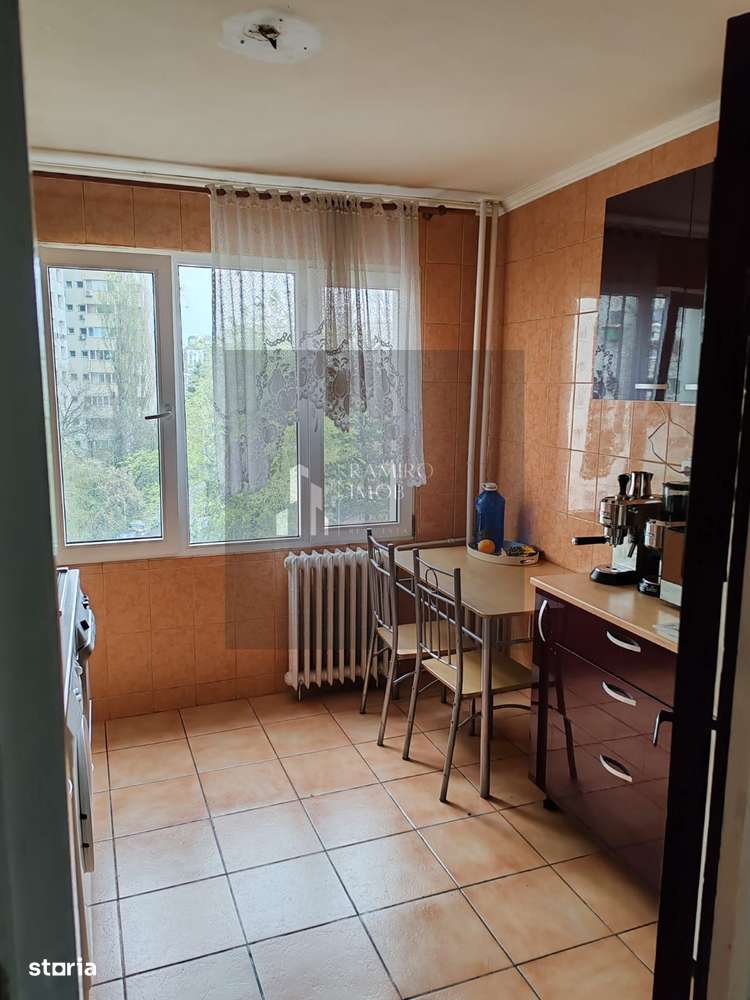 Apartament 3 camere decomandat / et 4/ Metrou Iancului 10 min
