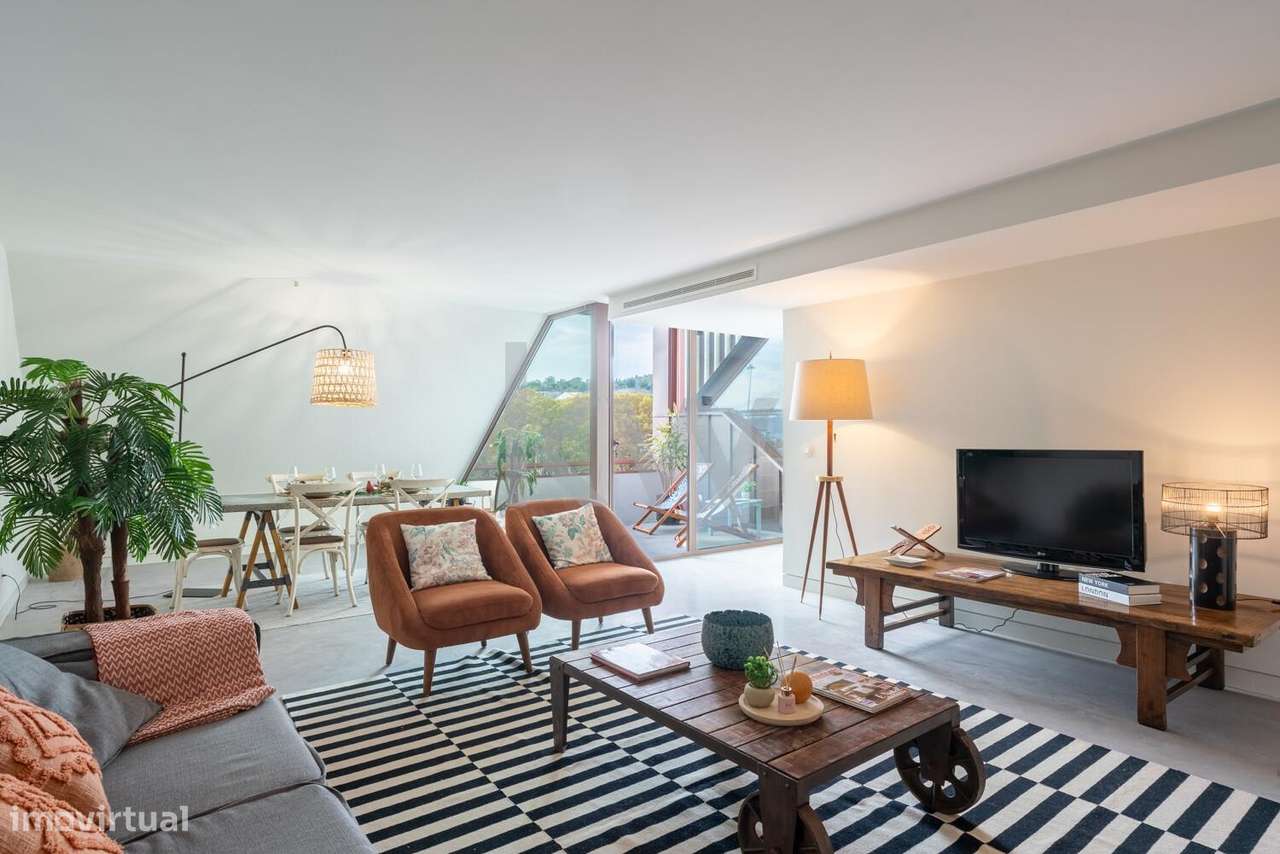 Apartamento Penthouse T3 Duplex único. Empreendimento MONTISNÁVIA Alcâ - Grande imagem: 3/46