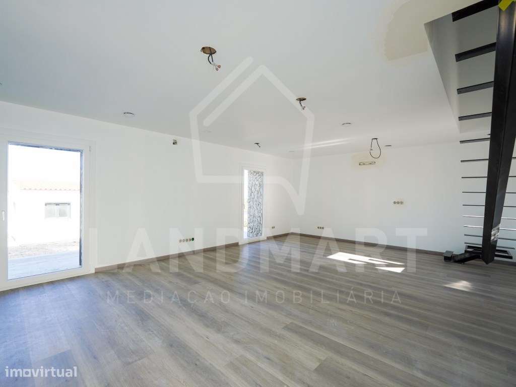 Moradia T3 Nova, Louções - Turquel - Grande imagem: 4/20