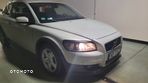 Volvo C30 2.0D Momentum - 7