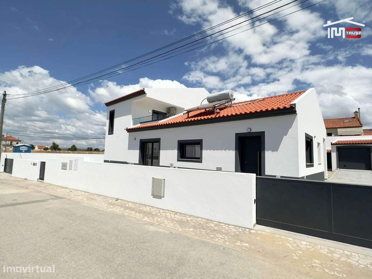 Incrível Moradia T4+1 - Com 601M2 de Terreno-29