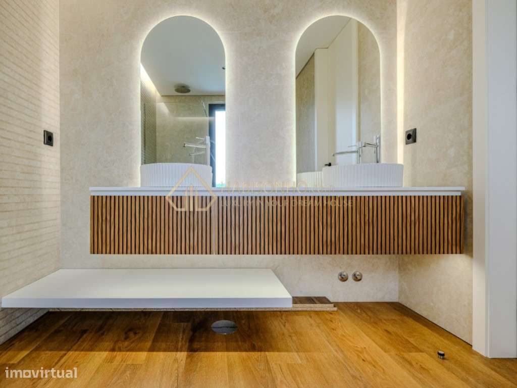 Moradia T4 C/ Piscina | Gulpilhares | Vila Nova de Gaia-31