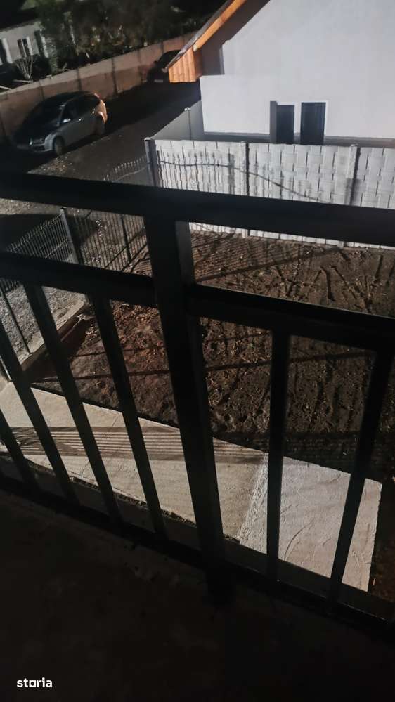 Casa cu Mansardă in Lumina, centru-3