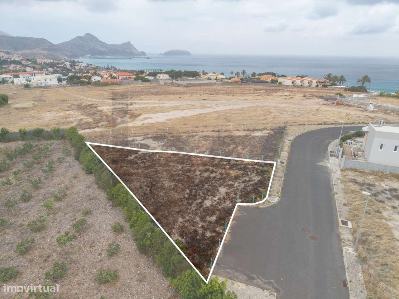 Terreno Urbano de 458 m2 à Venda – Urbanização das Lombas, Porto Santo - Grande imagem: 5/5