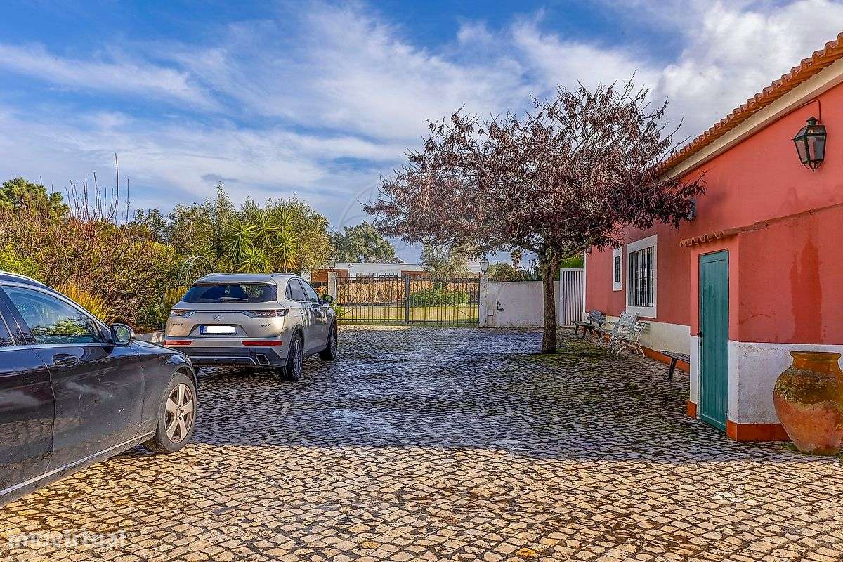 Moradia T4 para venda-9