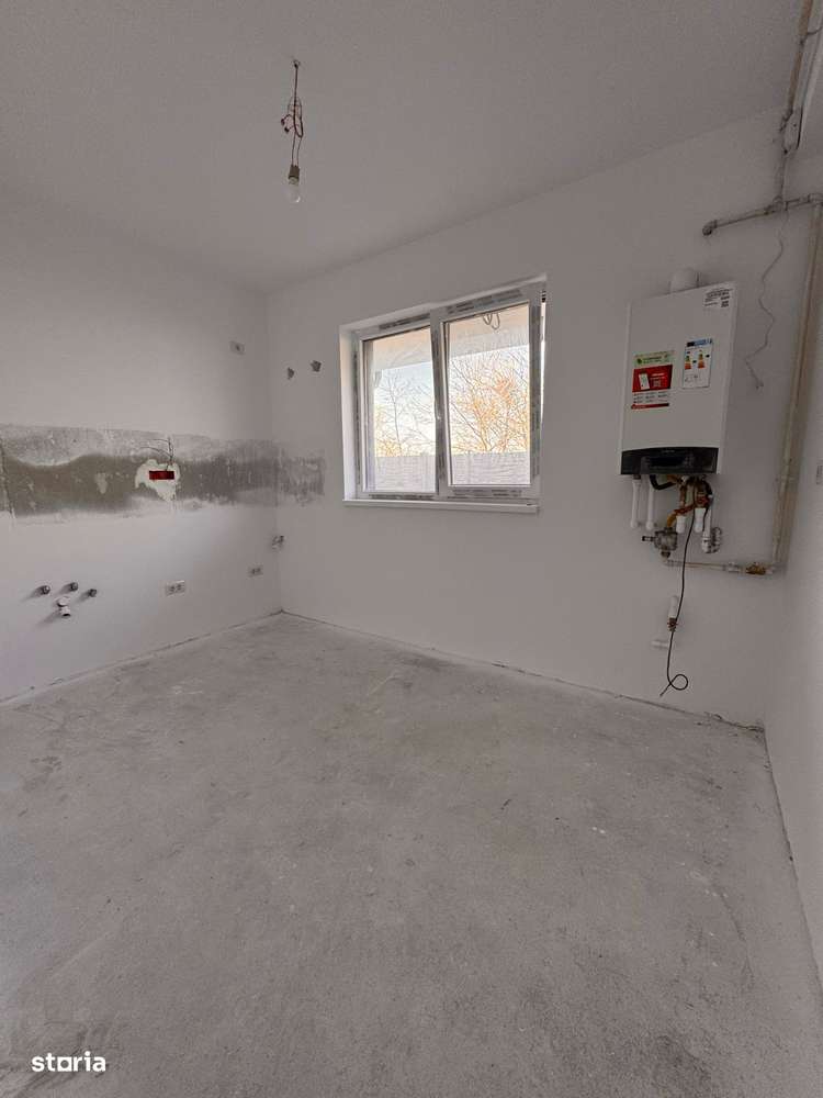 Vila P+1 , 4 camere -2 bai { Popesti - Leordeni } - Imagine principală: 4/13