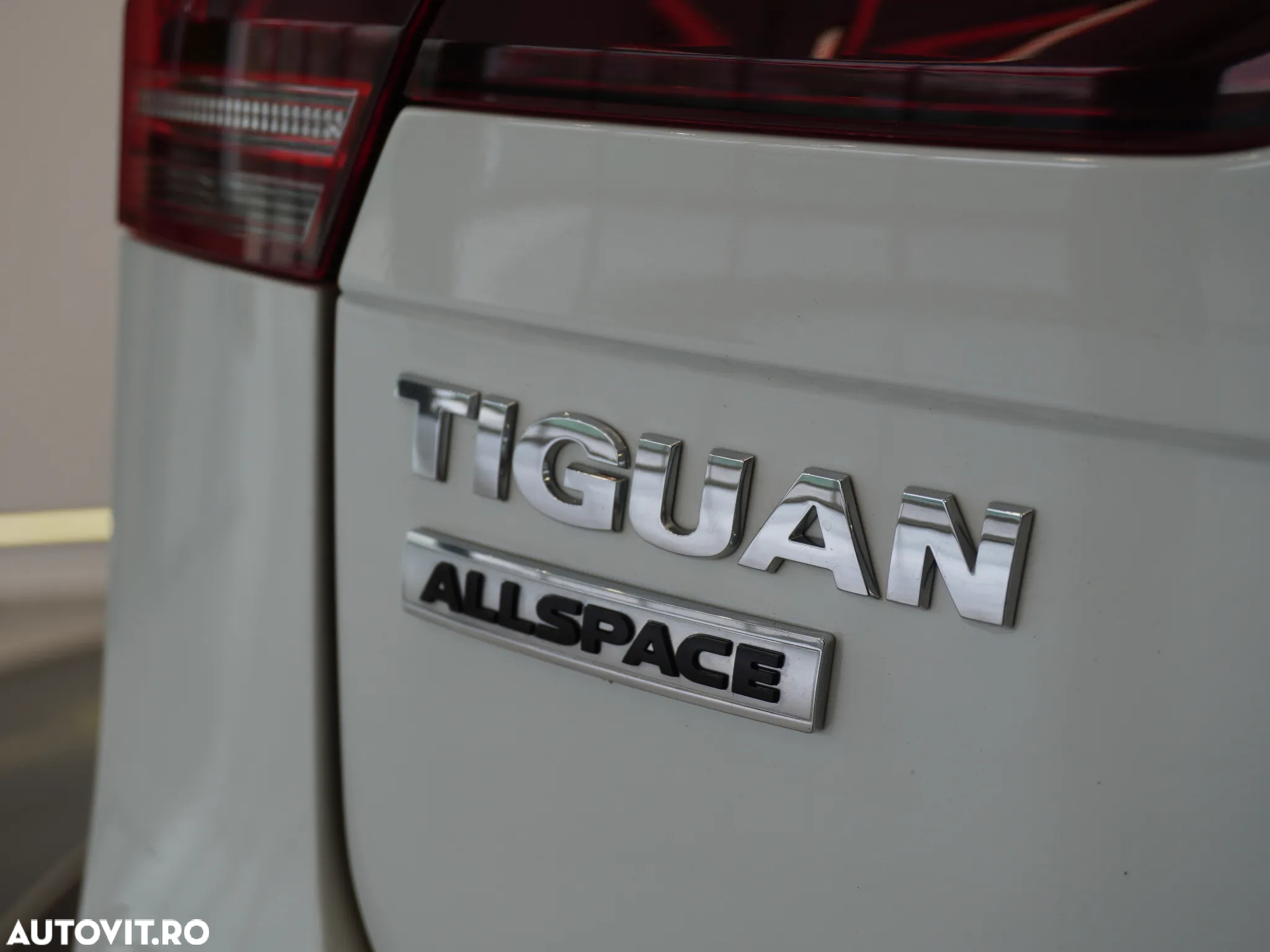 Volkswagen Tiguan Allspace 2.0 TDI SCR 4Motion DSG Highline - 12